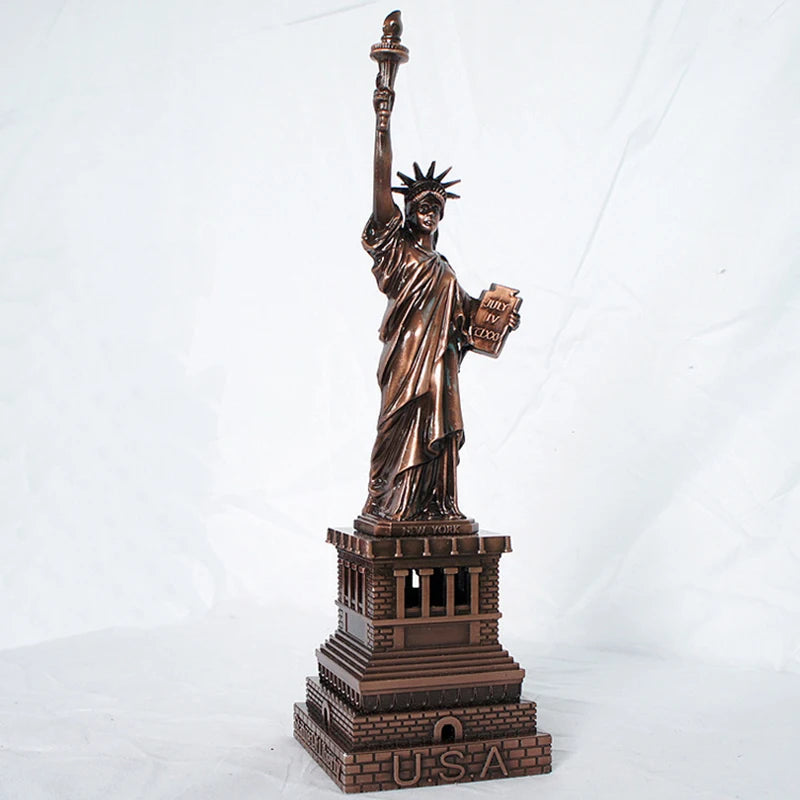 Souvenirs USA Statue of Liberty Metal Decoration Ornaments Model Home Office Decor Decorative Crafts Figurines Miniatures Gift