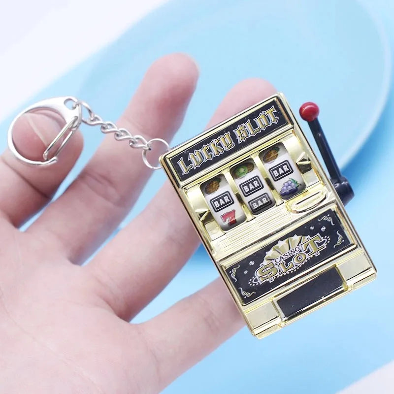 Mini hand-held slot machine toys men