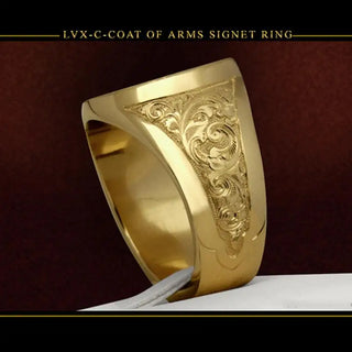 Luxury Gold Plated Coat of Arms Sweet Signet Engraved Ring For Mens Womens Hip Hop Dance Party Court Style Jewelry Gift