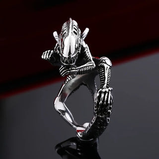 Unique Vintage 316L Stainless Steel Alien Predator Ring For Men Women Gothic Punk Skull Rings Cool Fashion Jewelry