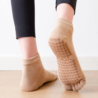1 Pair Women Yoga Socks Cotton Ladies Anti Slip Silicone Gym Ballet Socks Five Toe Separator Non Slip Sport Dance Elastic Sock