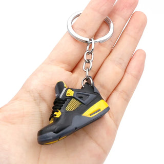 Exquisite 3D Mini Sneakers Key Chain Sneakers Fans Souvenir Key Chain Mobile Phone Key Pendant Model Exquisite Gift