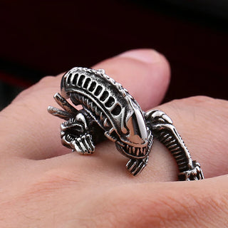 Unique Vintage 316L Stainless Steel Alien Predator Ring For Men Women Gothic Punk Skull Rings Cool Fashion Jewelry