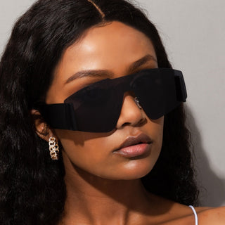 New One-Piece Big Frame Sunglasses Fashion Catwalk Women Goggles Frameless Oversized Driving Sunglasses Uv400