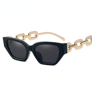 Vintage Cat Eye Sunglasses Women Trend New Fashion Small Metal Chain Sunglasses Elegant Eyeglasses Fashion Black Shades