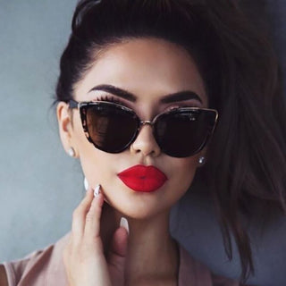 Luxury Cat Eye Sunglasses Women Luxury Brand Designer Vintage Gradient Glasses Retro Cateye Sun Glasses Female Eyewear UV400